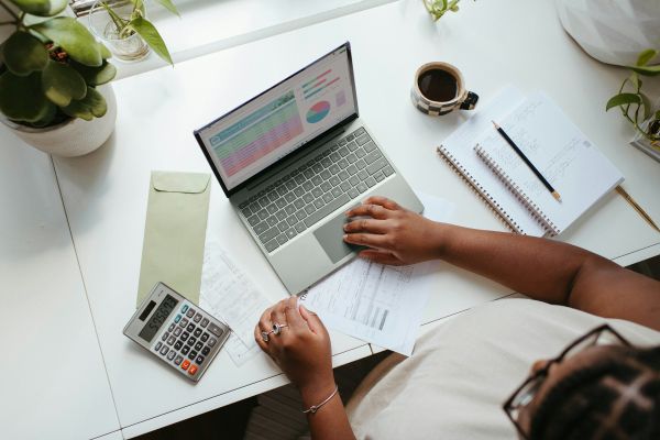 Découvrez comment choisir un bon expert-comptable à Marseille